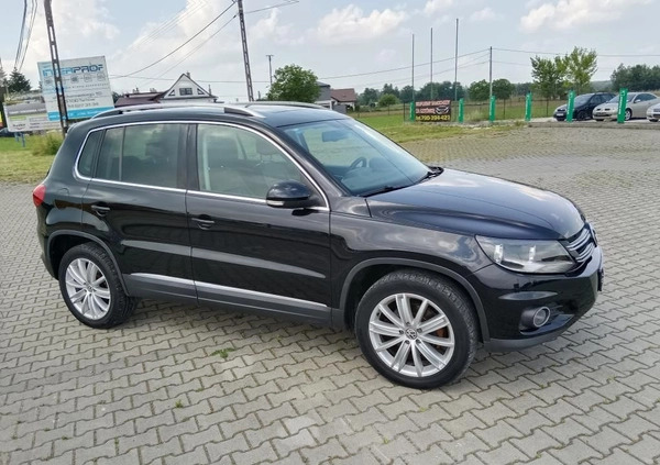 Volkswagen Tiguan cena 39900 przebieg: 230000, rok produkcji 2012 z Stąporków małe 379